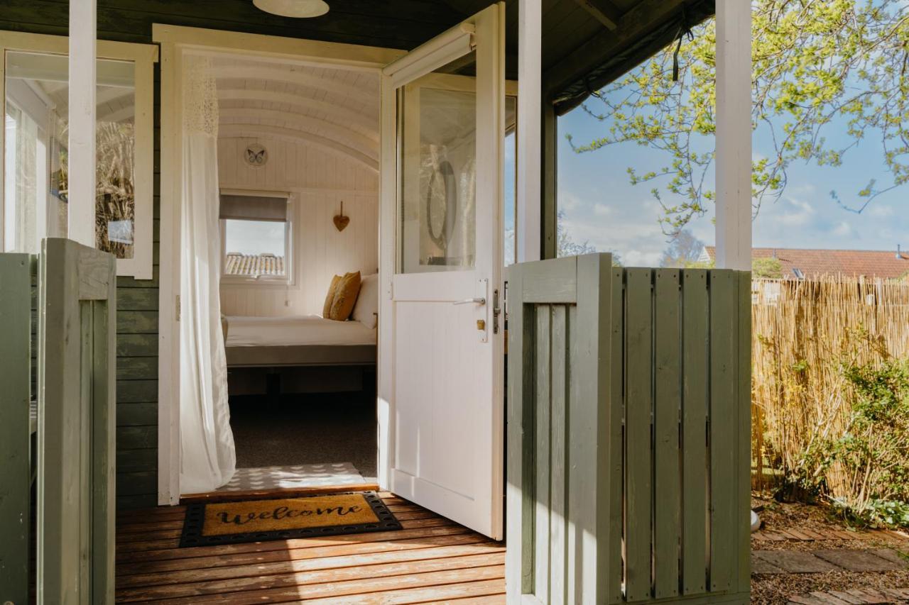 Little England Retreats - Cottage, Yurt And Shepherd Huts Othery Exterior photo